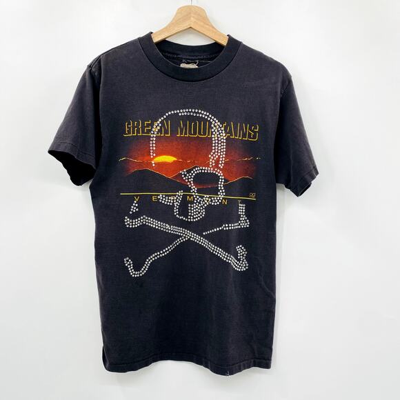 Furst of a Kind Vermont Skull embellished tee - Picture 2 of 5